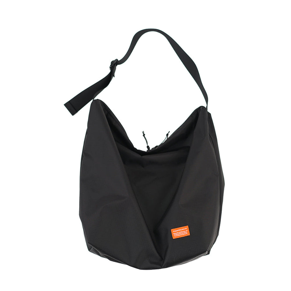 F137 KANGAROO BAG LARGE BLACK