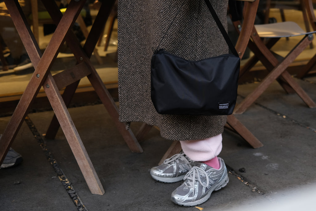 RJ137 KANGAROO BAG MINI BLACK