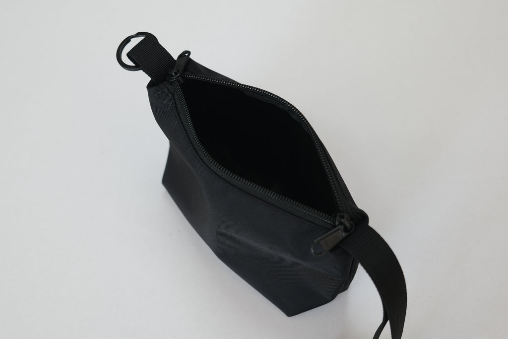 C212 KOALA DAILY POUCH BLACK