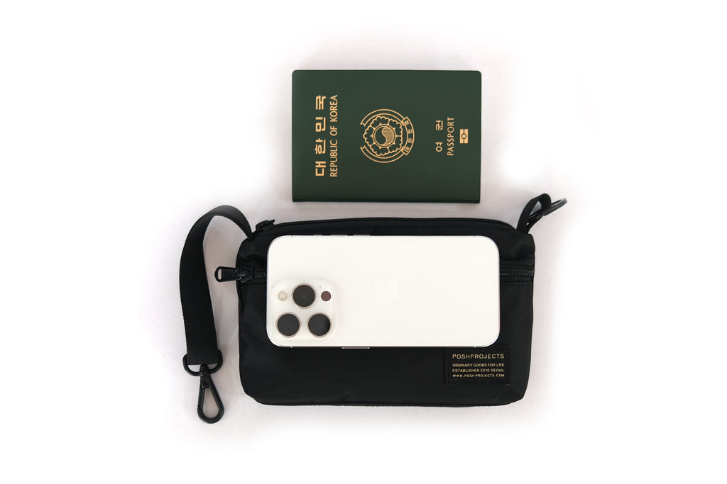 C212 KOALA AIRPORT POUCH BLACK