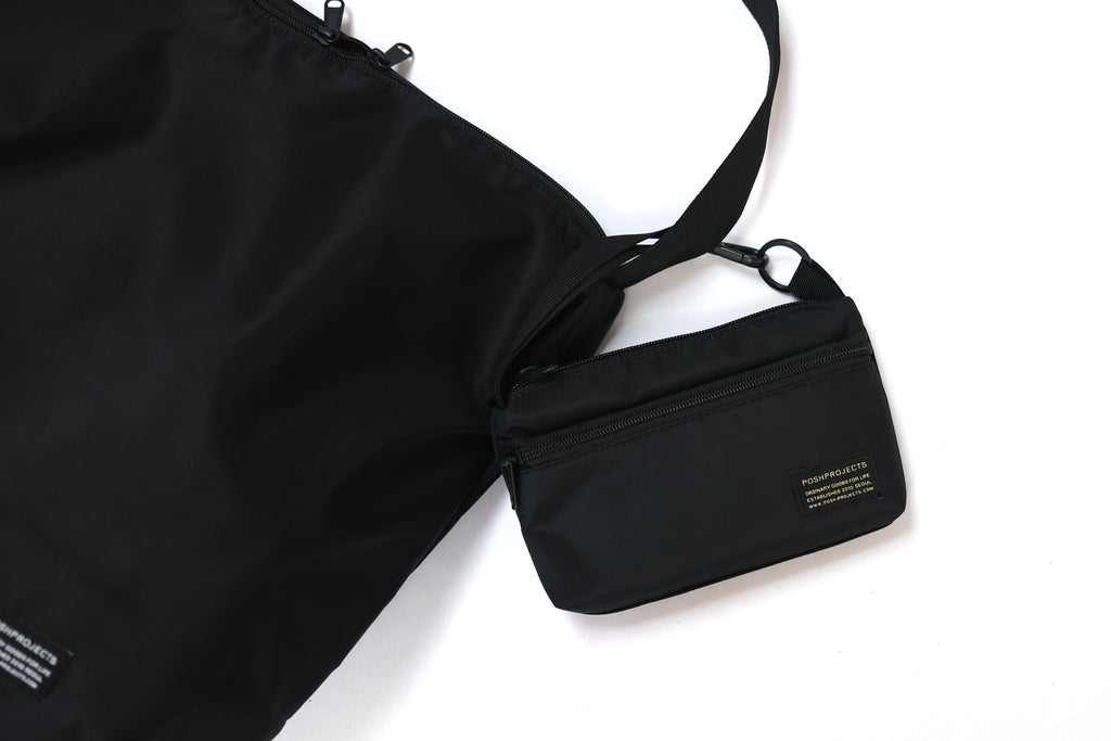 C212 KOALA AIRPORT POUCH BLACK