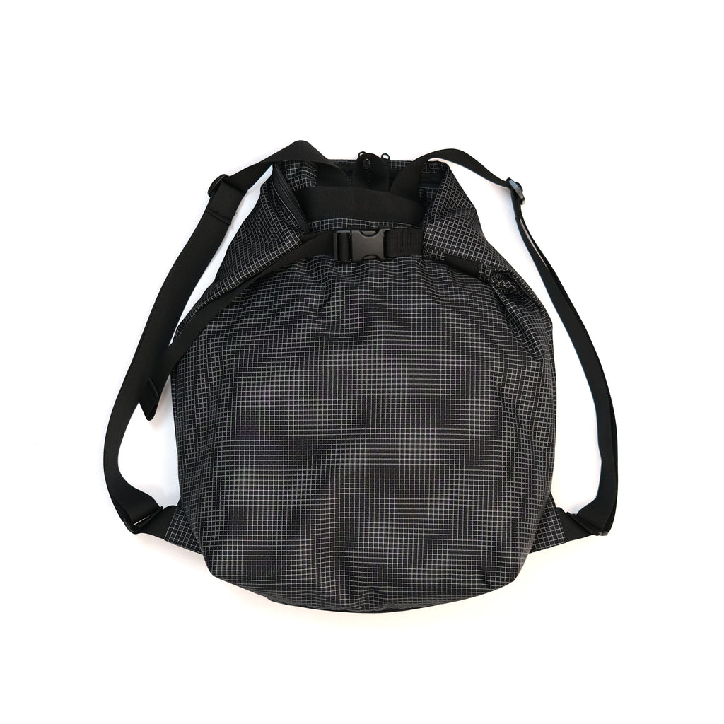 F158 Super Easy Backpack Large Black Gridstop