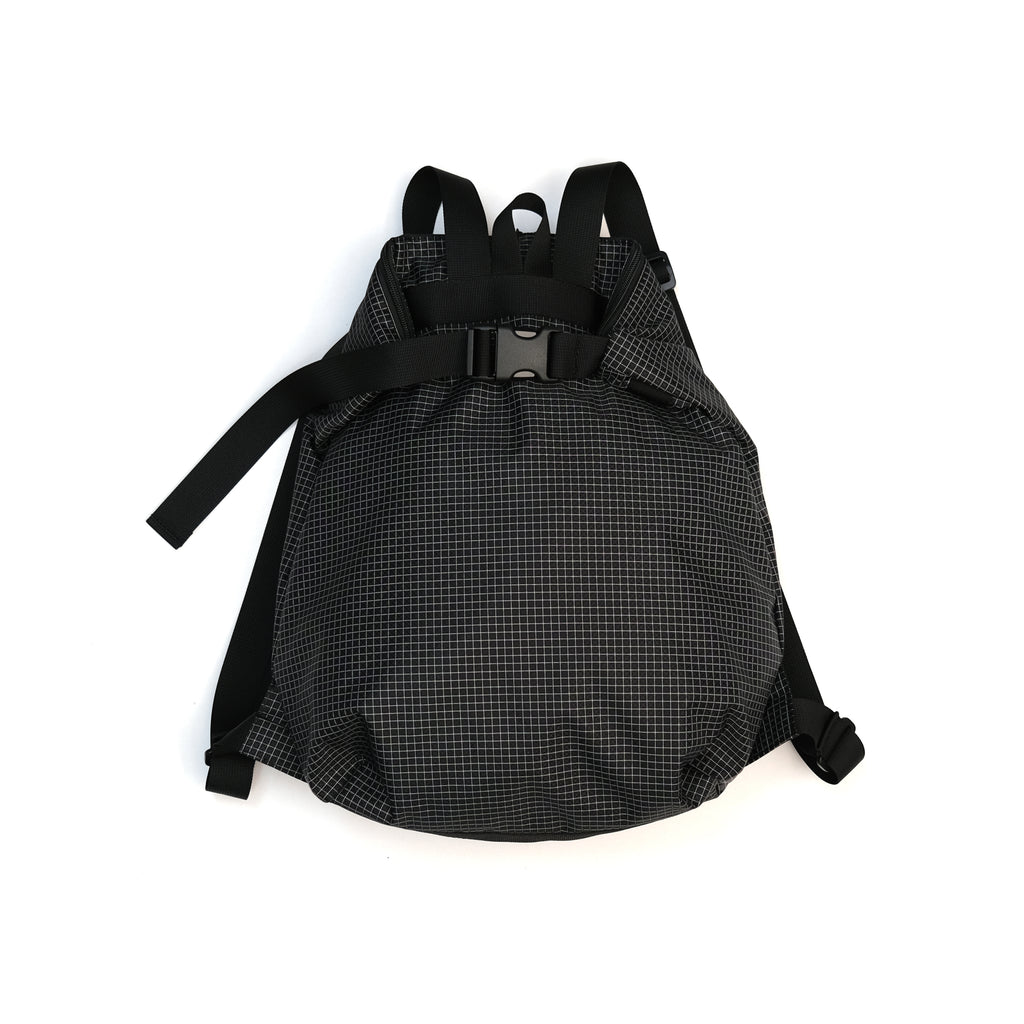 F158 Super Easy Backpack Medium Black Gridstop