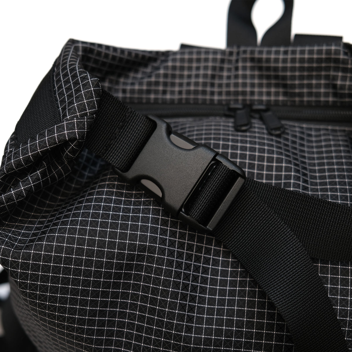 F158 Super Easy Backpack Medium Black Gridstop