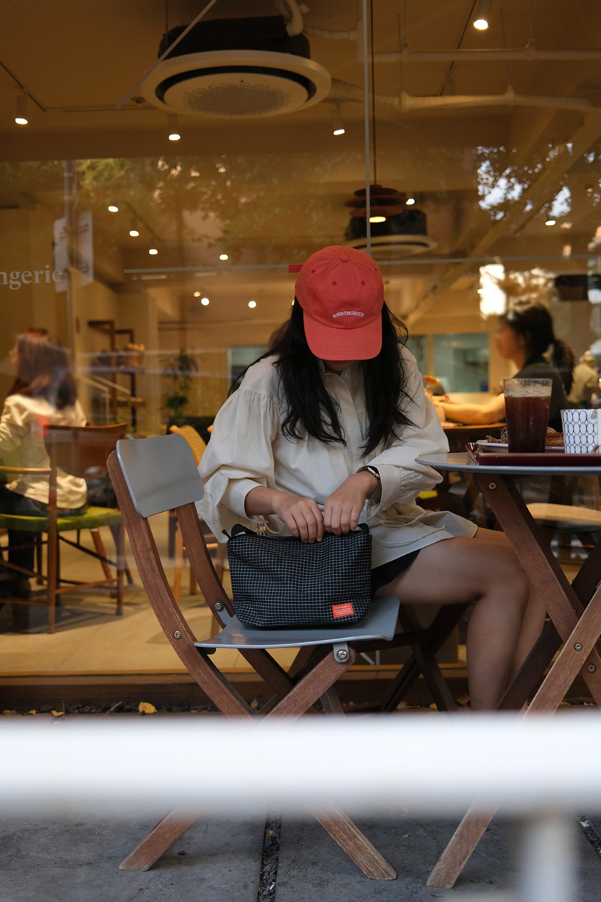 F137 Kangaroo Bag Mini